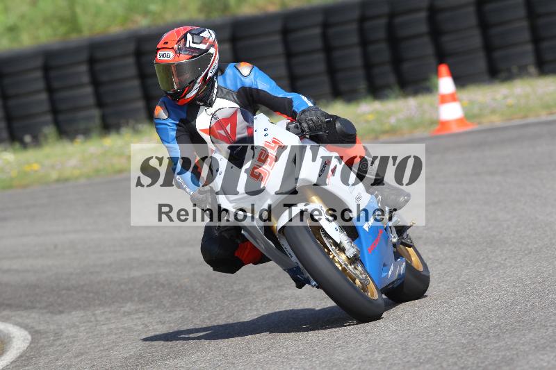 Archiv-2025/05 14.04.2025 Plüss Moto Sport ADR/Freies Fahren/954